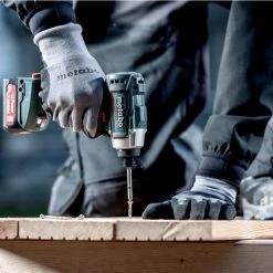 Metabo Visseuse à Choc Sans Fil 601115840 PowerMaxx SSD 12 BL Clé à Chocs Sans Fil 12V Excluant Les Batteries Et Le Chargeur Dans Une Boîte Métallique -Outils sans fil Sales 601115840 powermaxx ssd 12 bl cle a chocs sans fil 12v excluant les batteries et le chargeur dans une boite metallique 1