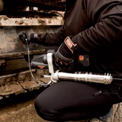 Bahco Pompe à Graisse Sans Fil BCL32G1K1 Kit Lubrificateur Sans Fil 14,4V -Outils sans fil Sales bcl32g1k1 kit lubrificateur sans fil 14 4v 3